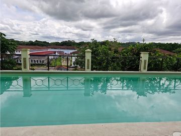 Vendo apartamento en  Albrook, PH Pine Hill
