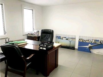 CASA DUPLEX EN OBARRIO REMODELADA 500M2 USO RESIDENCIAL / COMERCIAL