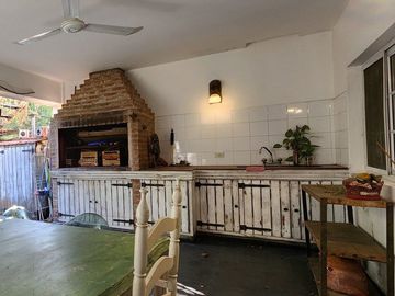 CASA EN VENTA EN ALTOS DE PACHECO 3 DORMITORIOS