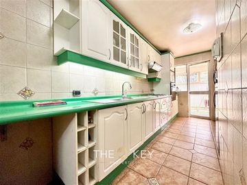 Departamento en Venta en Av. Luis Thayer Ojeda - Carmen Sylva