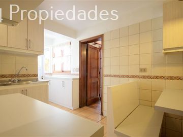 Casa en Venta en Candelaria Goyenechea / Condominio