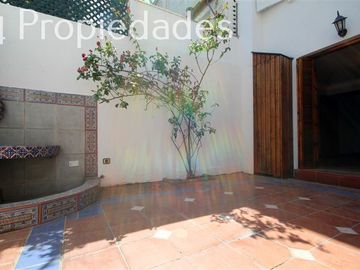 Casa en Venta en Candelaria Goyenechea / Condominio