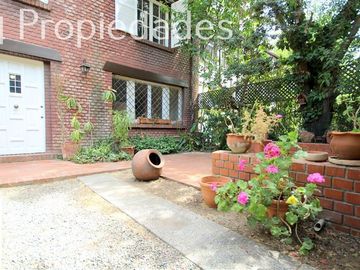 Casa en Venta en Candelaria Goyenechea / Condominio
