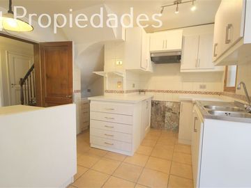 Casa en Venta en Candelaria Goyenechea / Condominio