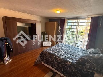 Casa en Venta en Sergio Vieira Mello / Exequiel Fernandez