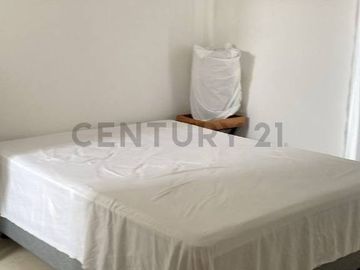 Amplia casa de venta cerca de la playa, en Bahía Muyuyo