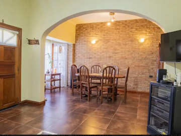 CHALET + DEPTO , 6 AMB. EL PALOMAR