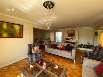 Casa Amplia de  316 m2 en Bosques de Montemar, Concón