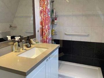 Dpto. en venta con piscina privada Vitacura
