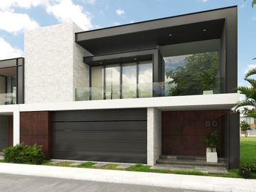 Casa en VENTA amplio jardín y alberca Fraccionamiento PLAYAS DEL CONCHAL