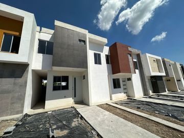 RZ CASA NUEVA EN APODACA CAMPESTRE HUINALA