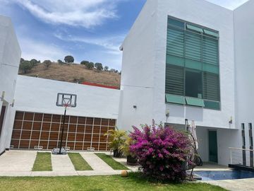 Casa de arquitecto en Bosques de Santa Anita