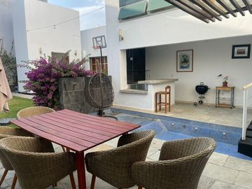 Casa de arquitecto en Bosques de Santa Anita