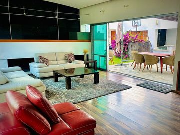 Casa de arquitecto en Bosques de Santa Anita