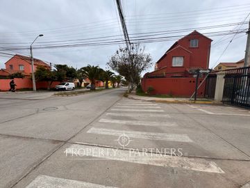 Amplia y Cómoda Casa en Sector Peñuelas
