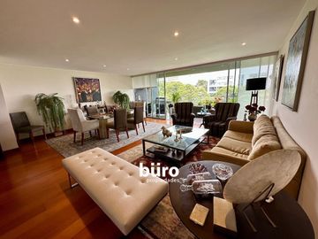 ESPECTACULAR PENTHOUSE FRENTE A PARQUE CON LIENZO EN BLANCO EN AZOTEA