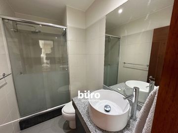 ESPECTACULAR PENTHOUSE FRENTE A PARQUE CON LIENZO EN BLANCO EN AZOTEA