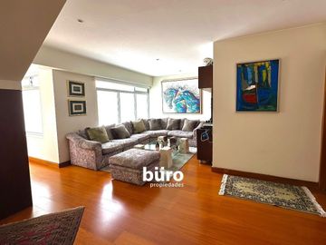 ESPECTACULAR PENTHOUSE FRENTE A PARQUE CON LIENZO EN BLANCO EN AZOTEA