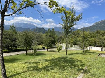 Quinta en VENTA en Fraccionamiento privado en Allende Nuevo Leon, México