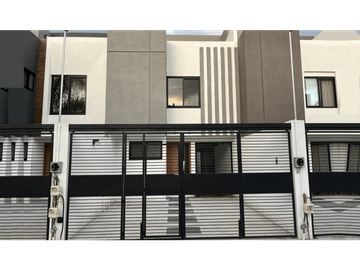 Casa En Venta En Fraccionamiento Real De Britania