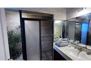 Casa En Venta En Fraccionamiento La Joya