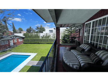 Casa En Venta En Fraccionamiento La Joya