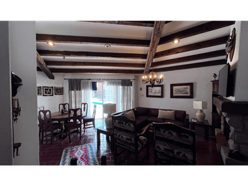 Casa En Venta En Fraccionamiento La Joya