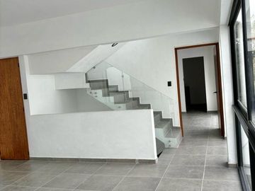 CASA EN VENTA EN BRISAS