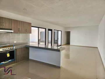 CASA EN VENTA EN LOMAS TETELA 1 NIVEL