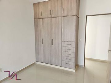 CASA EN VENTA EN LOMAS TETELA 1 NIVEL