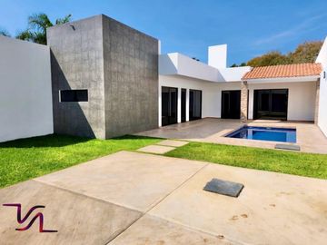CASA EN VENTA EN LOMAS TETELA 1 NIVEL