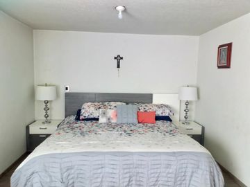 Casa Sola en Venta en Cacalomacán