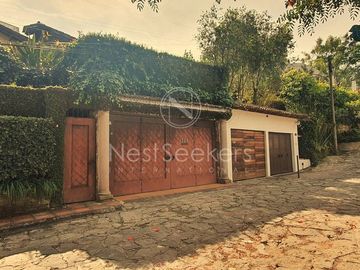 CASA EN EL COPORITO VALLE DE BRAVO
