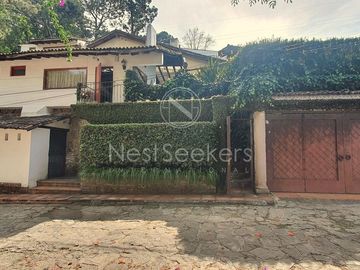 CASA EN EL COPORITO VALLE DE BRAVO