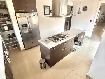 Casa en Bosque Esmeralda, Atizapán