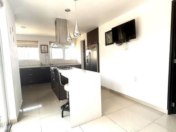 Casa en Bosque Esmeralda, Atizapán