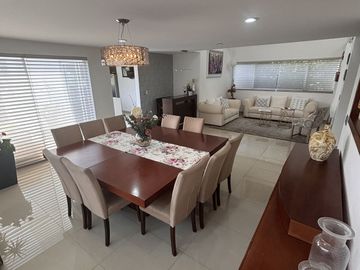 Casa en Bosque Esmeralda, Atizapán
