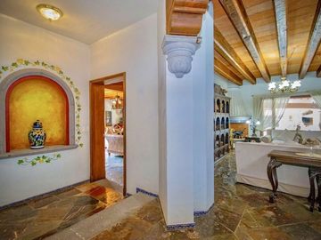 CASA EN VENTA FRACCIONAMIENTO TABACHINES