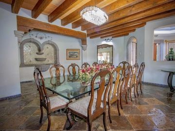 CASA EN VENTA FRACCIONAMIENTO TABACHINES