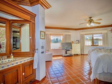 CASA EN VENTA FRACCIONAMIENTO TABACHINES