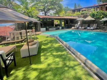 CASA EN LOS LIMONEROS