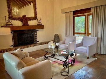 CASA EN LOS LIMONEROS