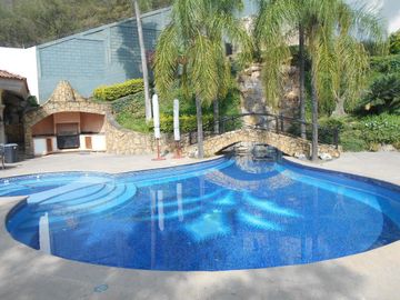 Venta dos casas en terreno 18660 m2,  Zona Carretera Nacional , El Barro , N.L.