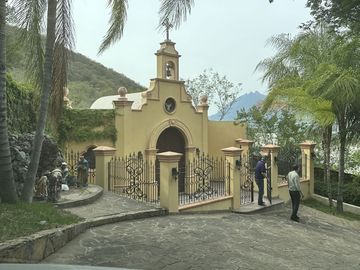 Venta dos casas en terreno 18660 m2,  Zona Carretera Nacional , El Barro , N.L.