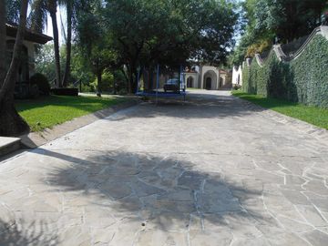 Venta dos casas en terreno 18660 m2,  Zona Carretera Nacional , El Barro , N.L.