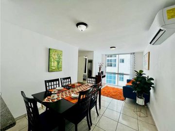APARTAMENTO AMOBLADO ALQUILO/VENDO SUNSHINE entrada parque Omar