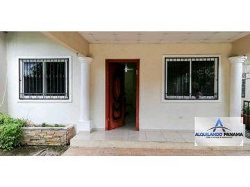 Vendo casa tipo duplex super amplio en Villa María, Bágala