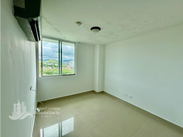 VENTA APARTAMENTO EN  CONDADO DEL REY PH. GREEN PARK cv