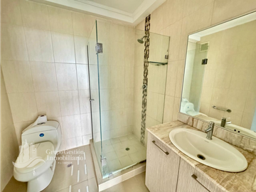 VENTA APARTAMENTO EN  CONDADO DEL REY PH. GREEN PARK cv