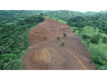Vendo finca de 5 hectareas en  Pedasi, Carretera Playa Venao